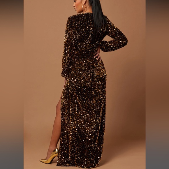 Black gold sequins dress worn 1x - Picture 3 of 10